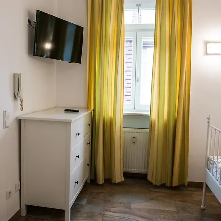 Hotel Schinderhannes 3*